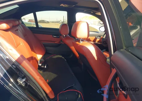 2011 BMW M3 z USA, uszkodzony, nr VIN WBSPM9C54BE203728